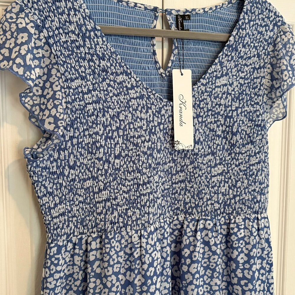 NWT Lovely Blue & White Floral Dress XL